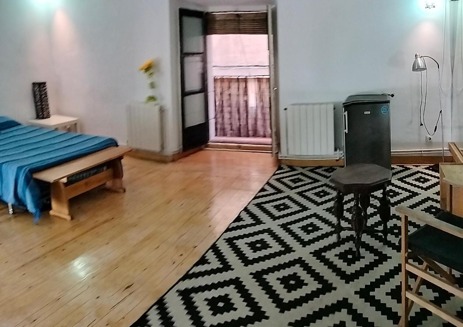 Habitación en casa particular Gran Con Balcon En Tirso De Molina